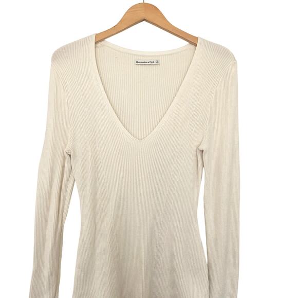 Abercrombie & Fitch Tops - Abercrombie & Fitch V-Neck Sweater Bodysuit XL Cream Ribbed One Piece